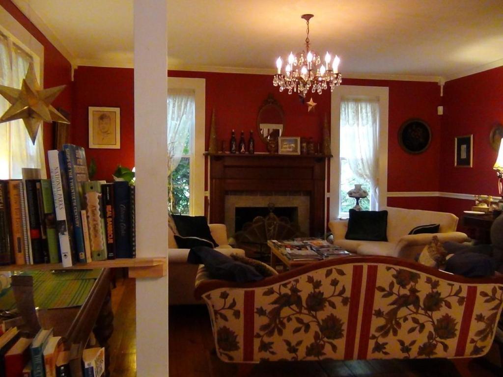 Buffalo Tavern Bed And Breakfast West Jefferson Buitenkant foto